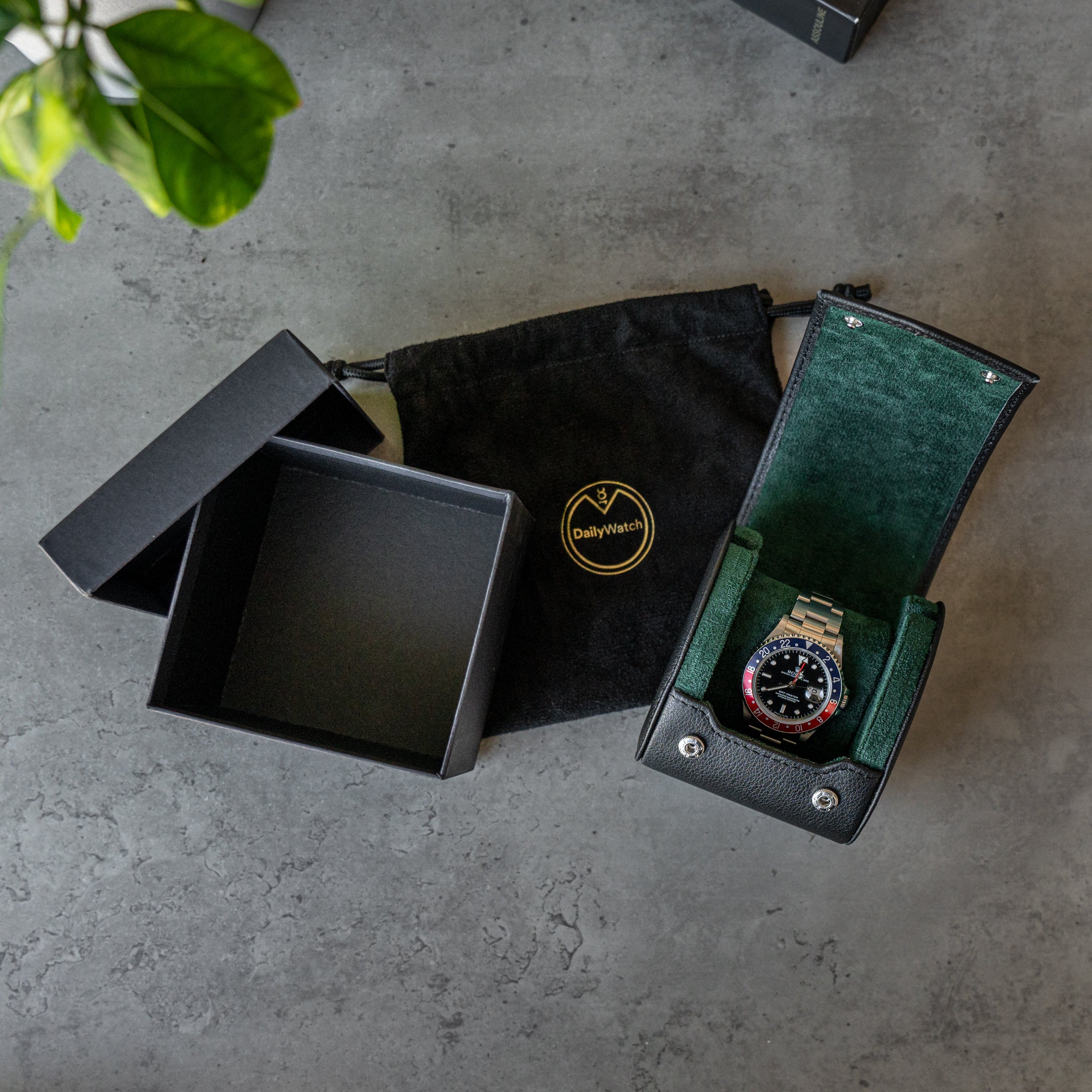 Black Green Single Watch Roll